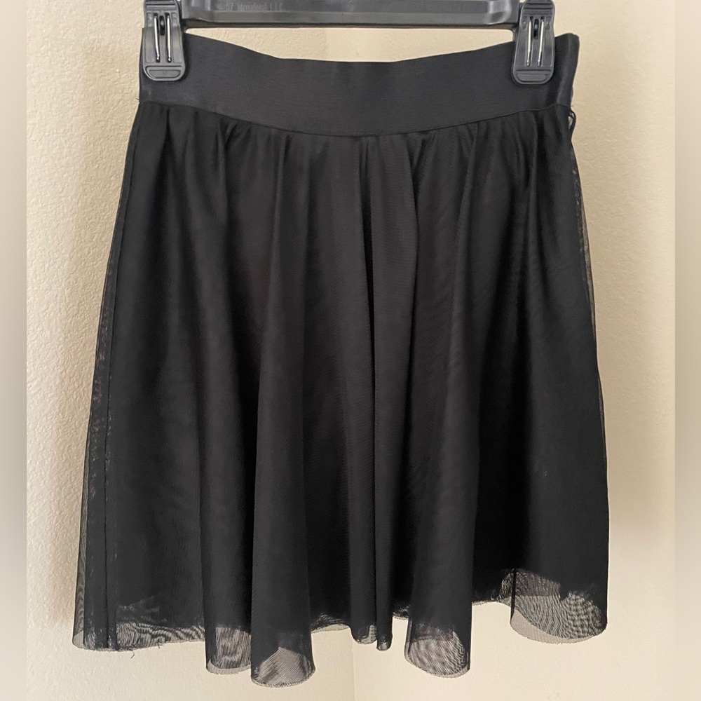 NWOT Bebe skirt